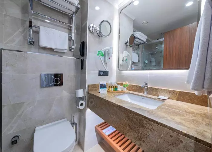 هتل موکارناس پرا استانبول